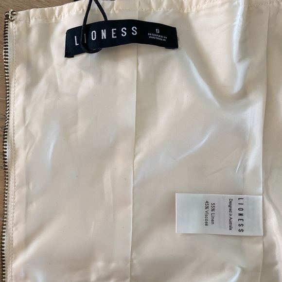 NWT ✨Lioness Corset Top Size Small✨. Off White - Picture 6 of 8